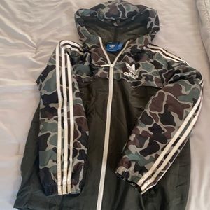 ADIDAS CAMO WINDBREAKER